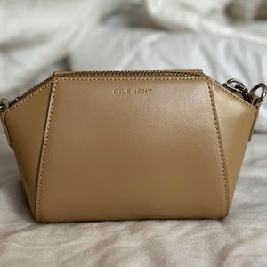Givenchy Antigona Nano EUC